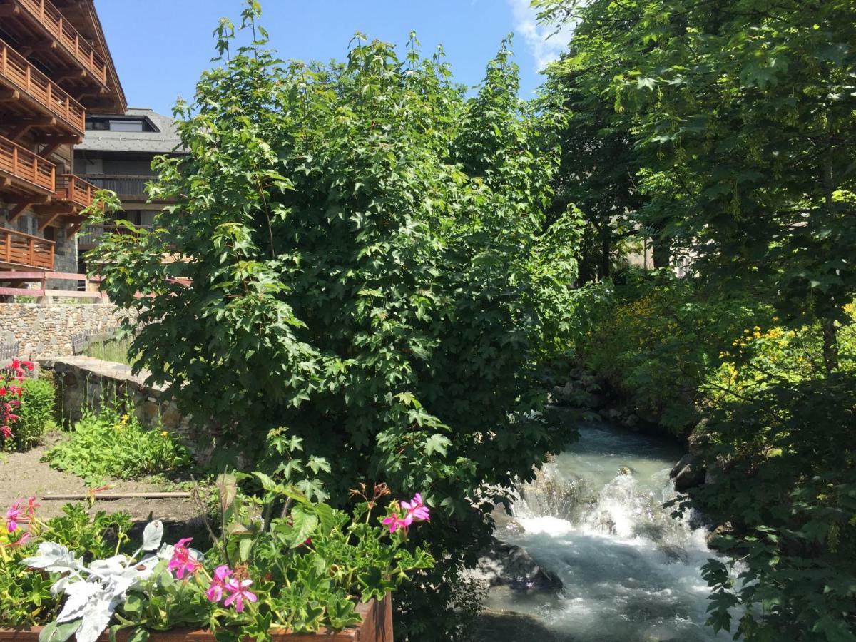 Les Clochettes Villa Megève Exteriör bild